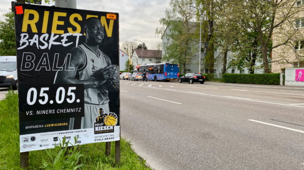 Umlandplakatierung in Ludwigsburg für MHP Riesen Ludwigsburg Basketball